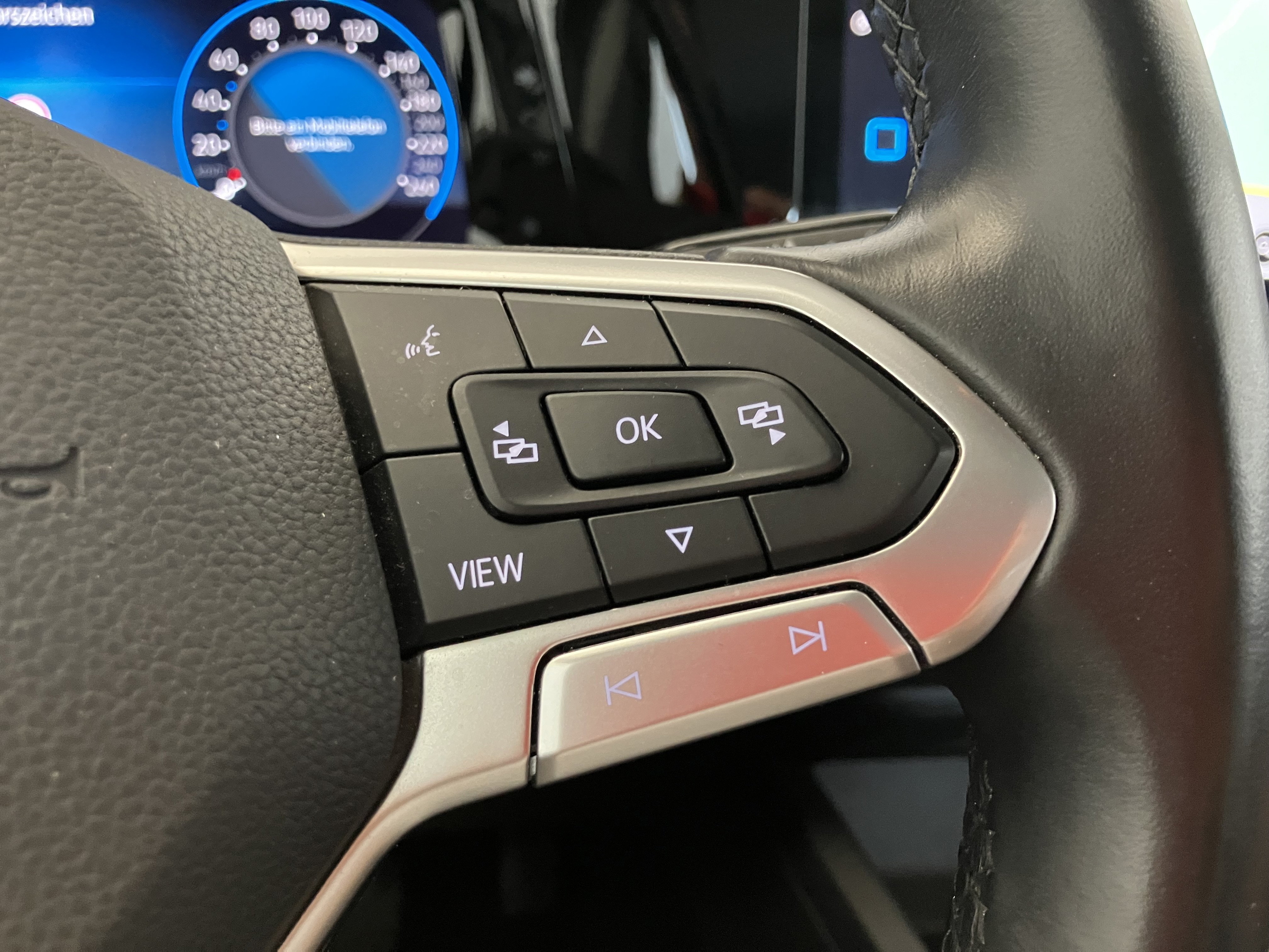 VW Golf Style TSI DSG mHeV | Bild 17 von 30