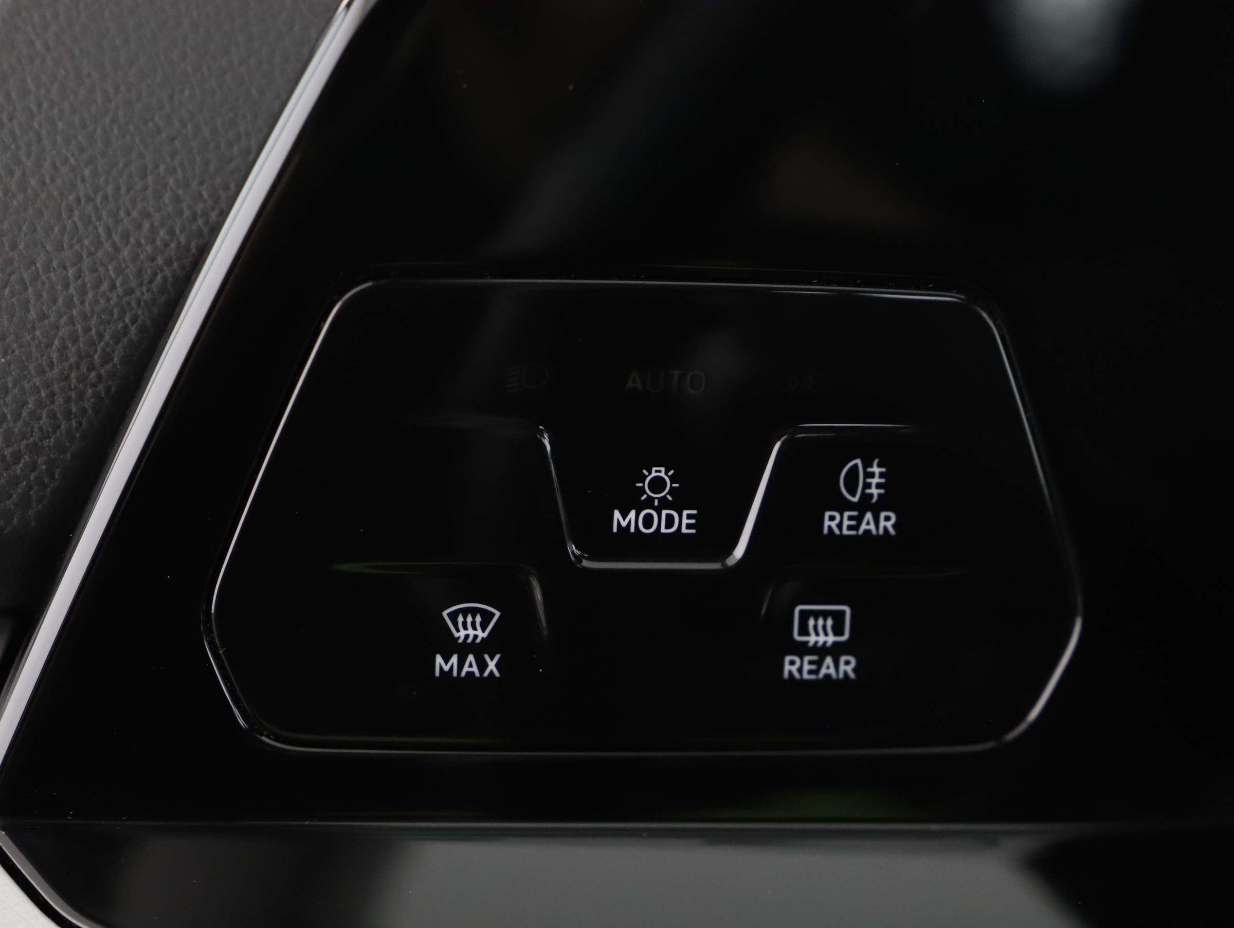 VW Golf VIII Variant 2.0 TDI Life | Bild 14 von 29