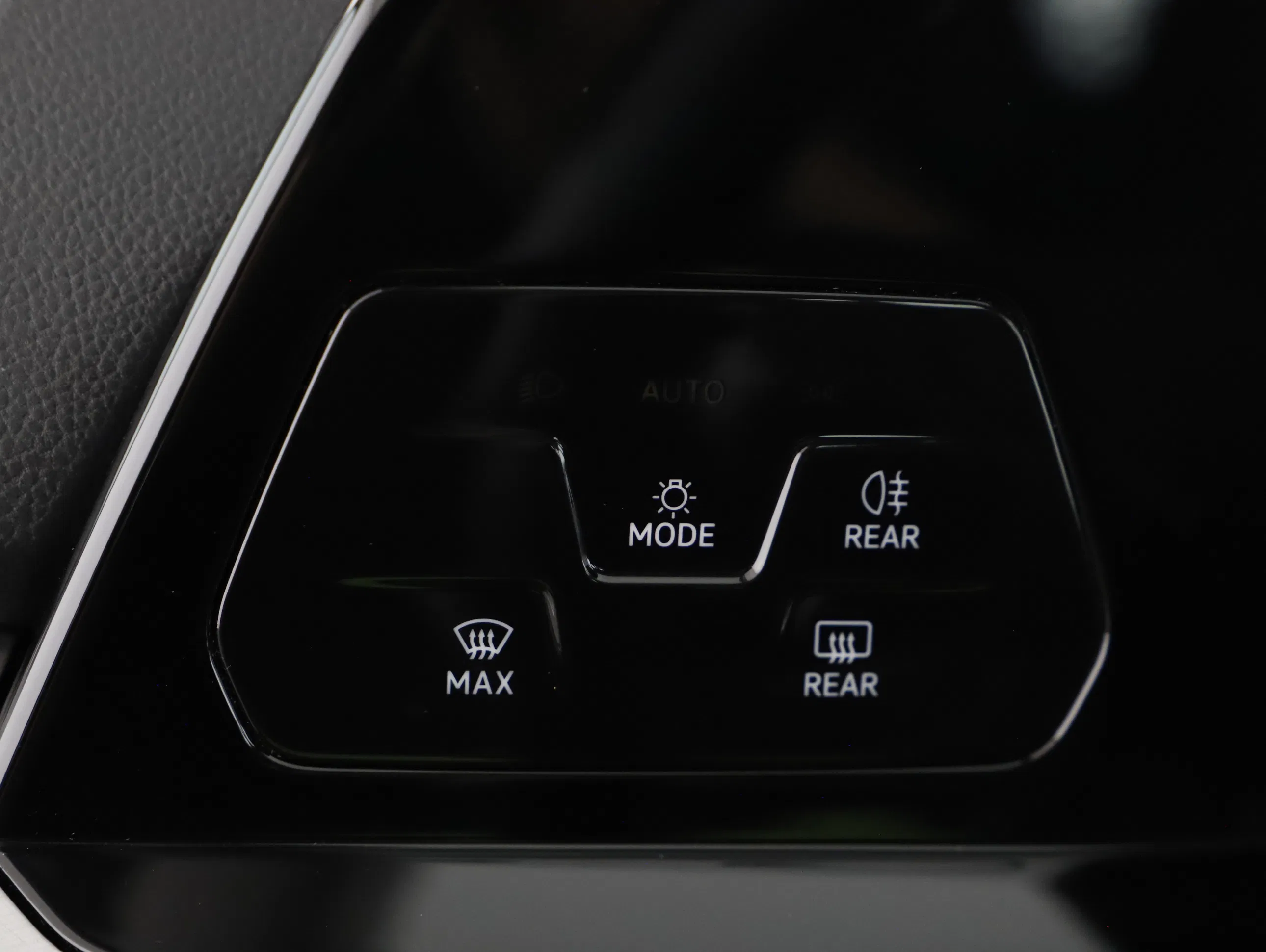 VW Golf VIII Variant 2.0 TDI Life | Bild 14 von 29