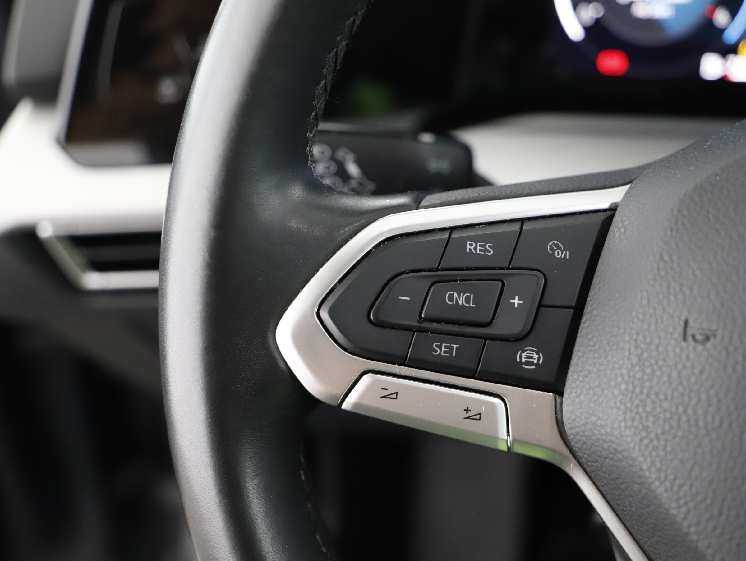 VW Golf VIII Variant 2.0 TDI Life | Bild 19 von 29