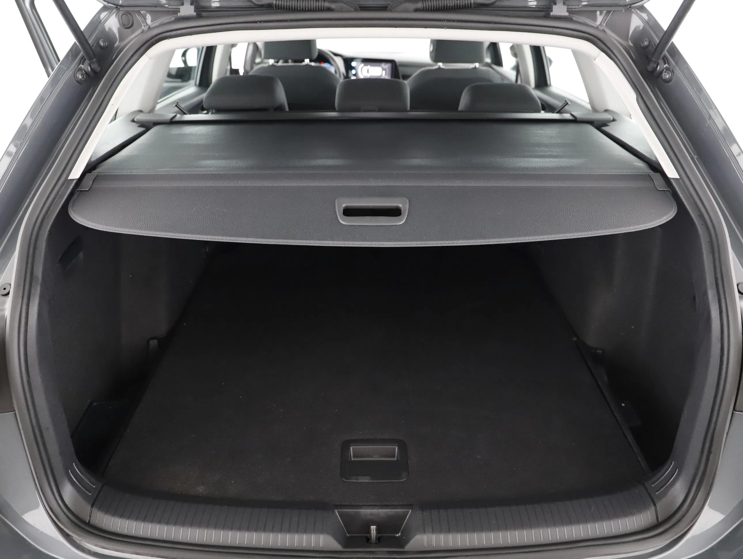 VW Golf VIII Variant 2.0 TDI Life | Bild 26 von 29