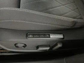 VW Golf VIII Variant 2.0 TDI Style | Thumbnail 19 von 30