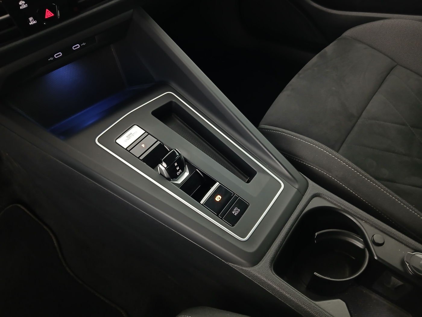 VW Golf VIII Variant 2.0 TDI Style | Bild 22 von 30