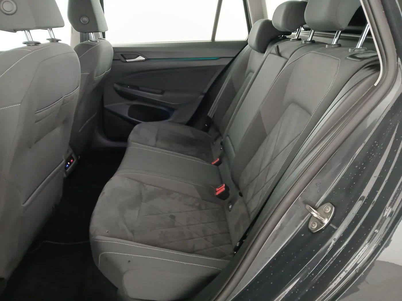 VW Golf VIII Variant 2.0 TDI Style | Bild 15 von 30