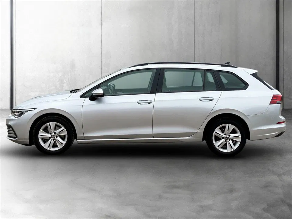 VW Golf VIII Var. 2.0 TDI Life DSG | Bild 3 von 25