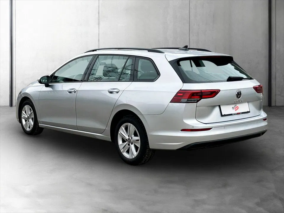 VW Golf VIII Var. 2.0 TDI Life DSG | Bild 4 von 25