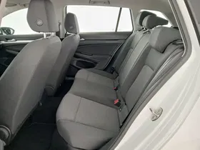 VW Golf VIII Variant 1.0 TSI | Thumbnail 3 von 19