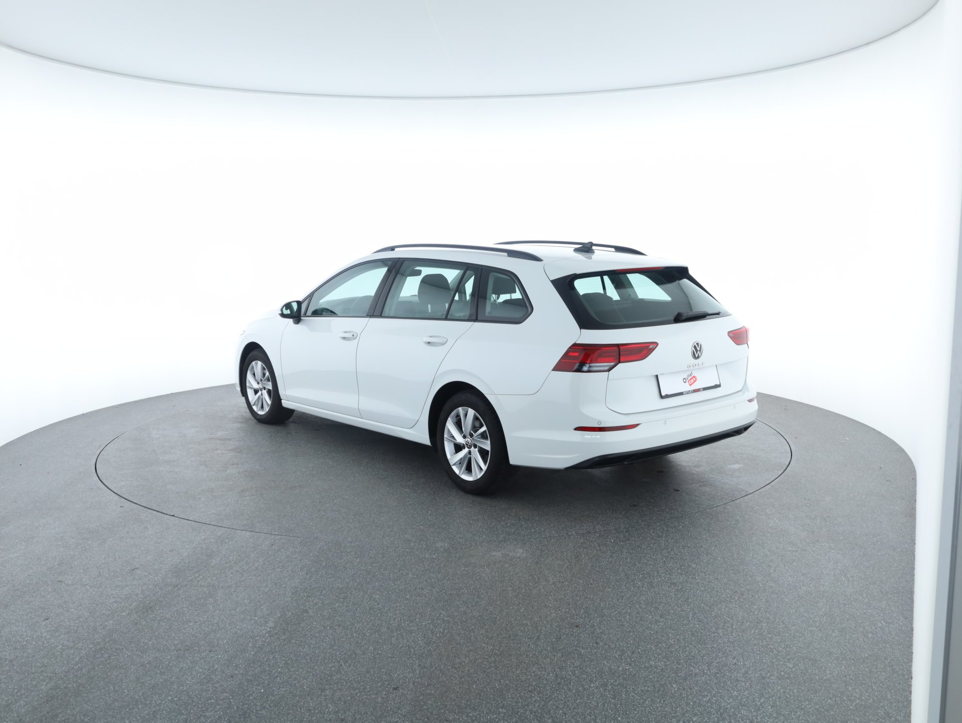 VW Golf VIII Variant 2.0 TDI Life | Bild 3 von 31