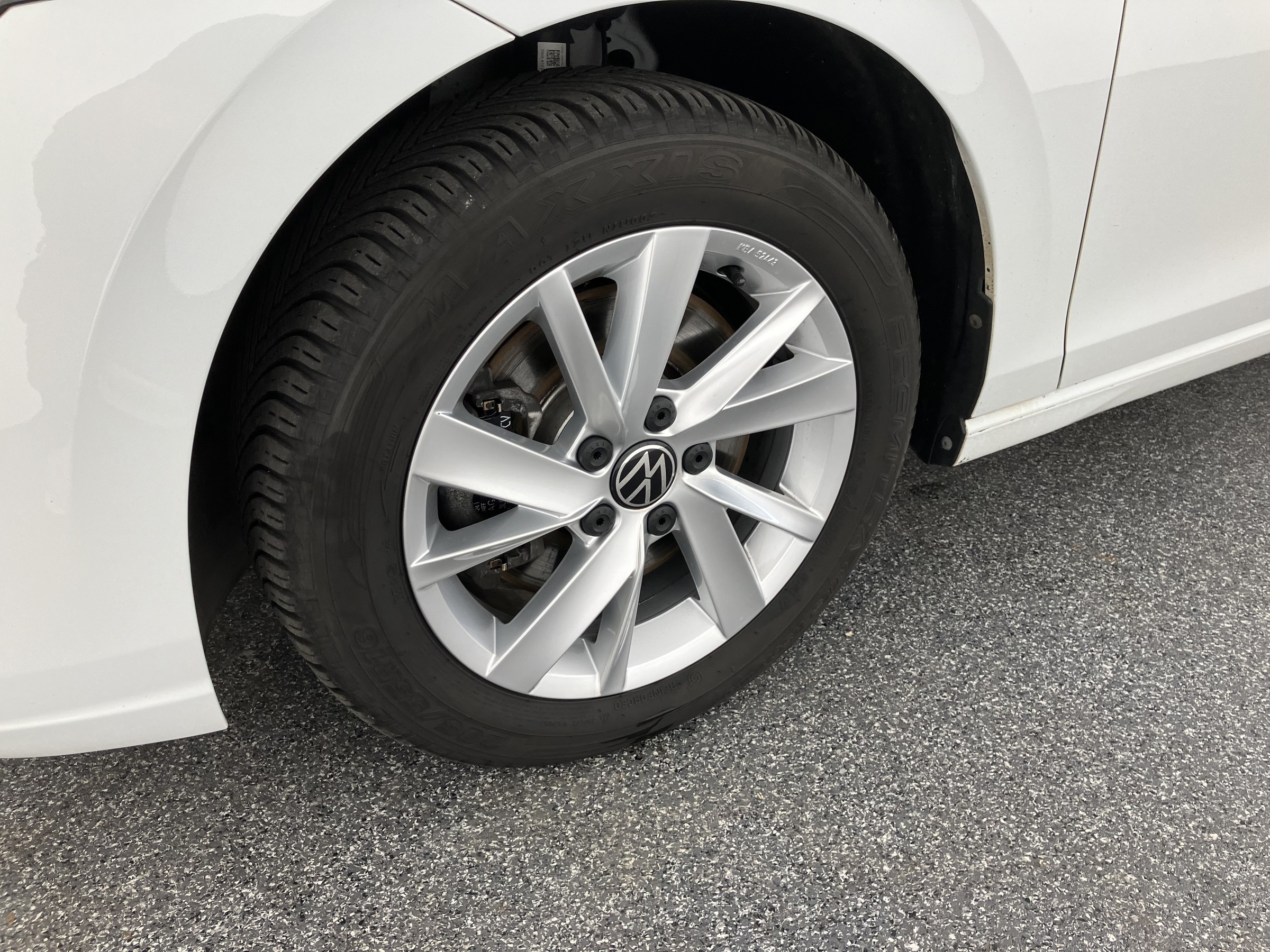 VW Golf VIII Variant 2.0 TDI Life | Bild 4 von 31