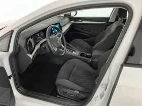 VW Golf VIII Variant 2.0 TDI Life | Thumbnail 6 von 31