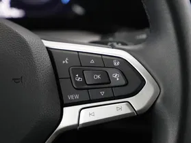 VW Golf VIII Var. 2.0TDI Life DSG | Thumbnail 12 von 21