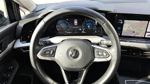 VW Golf VIII Variant 2.0 TDI Life | Thumbnail 13 von 21