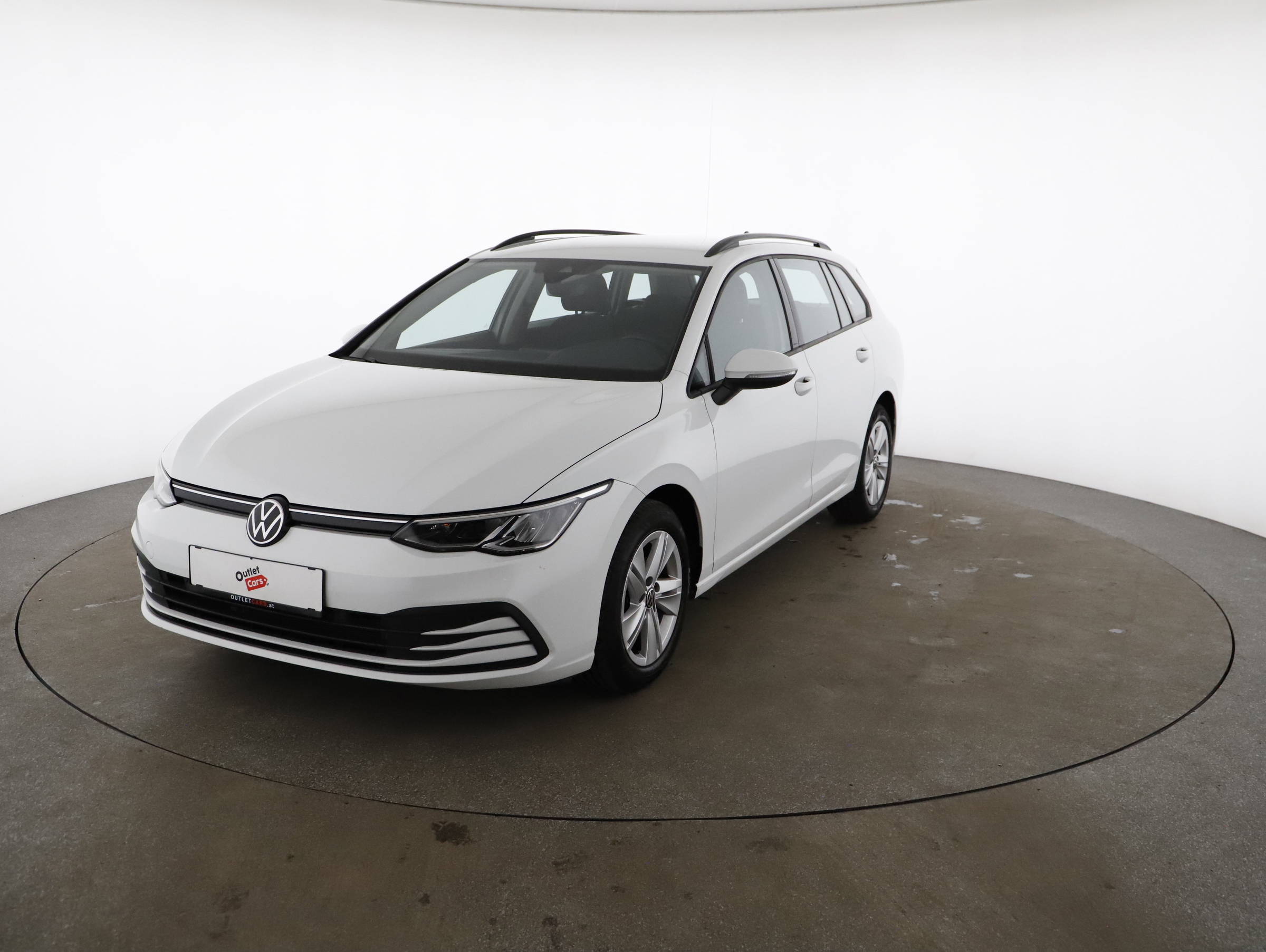 VW Golf VIII Variant 1.0 TSI Life | Bild 2 von 26