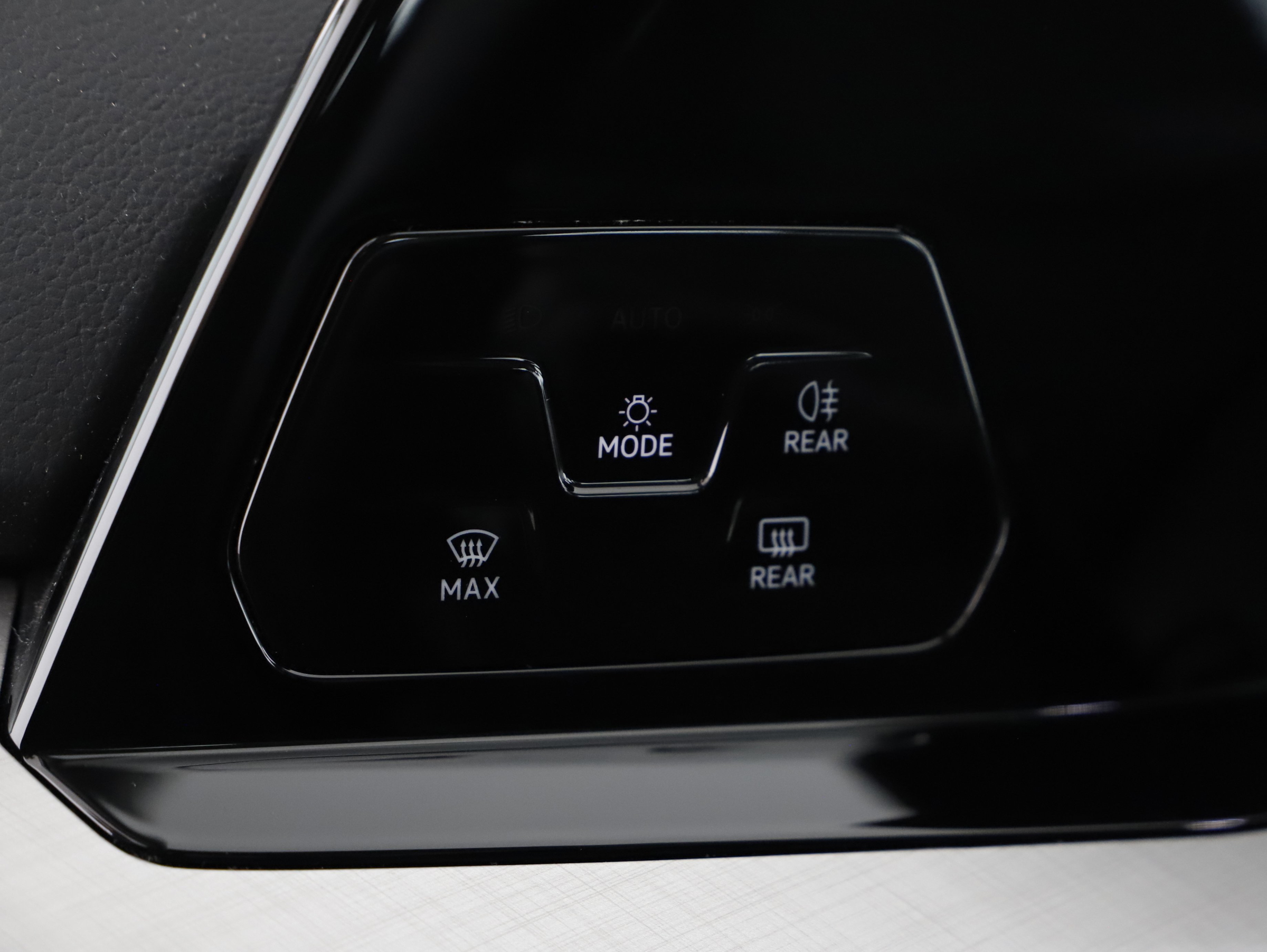 VW Golf VIII Variant 1.0 TSI Life | Bild 21 von 26