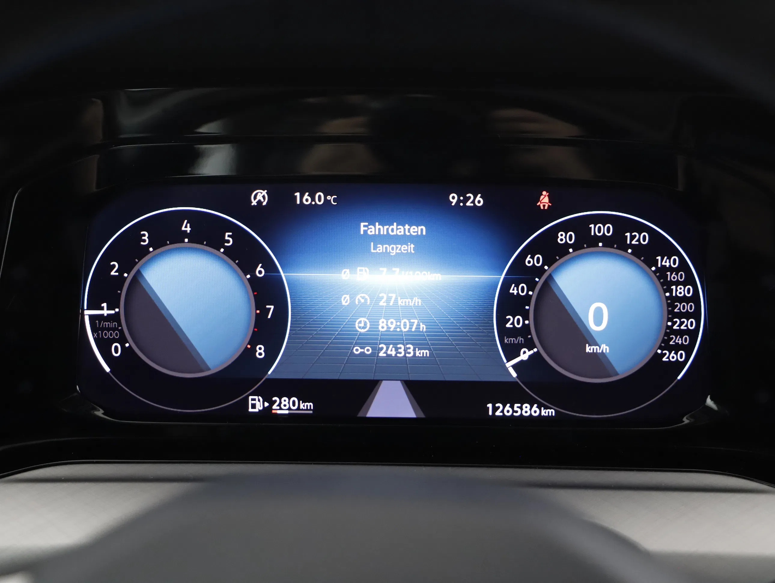 VW Golf VIII Variant 1.0 TSI Life | Bild 8 von 26