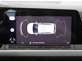 VW Golf VIII Variant 1.0 TSI Life | Thumbnail 10 von 26