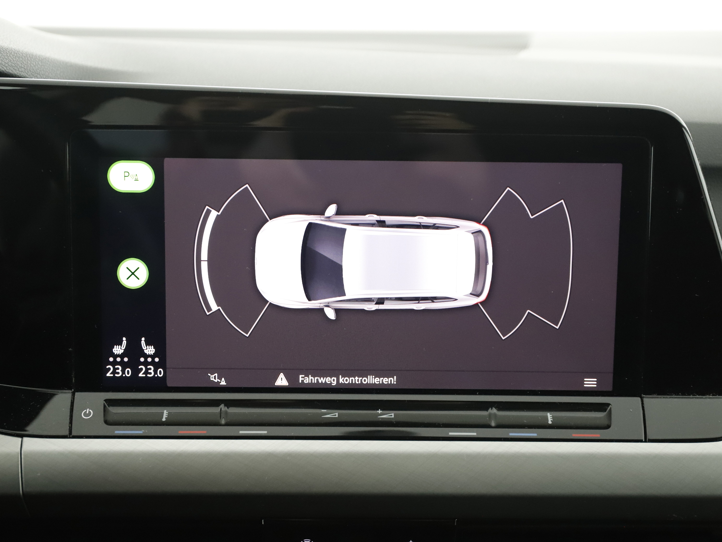 VW Golf Alltrack TDI 4MOTION DSG | Bild 16 von 25