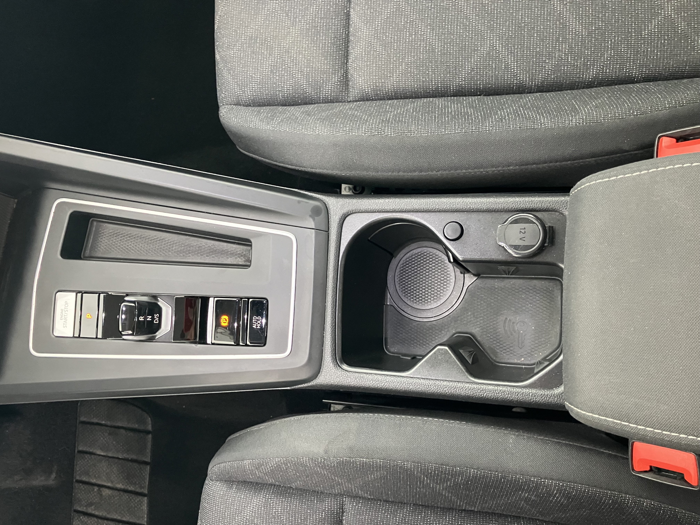 VW Golf VIII Variant 2.0 TDI Life | Bild 26 von 31