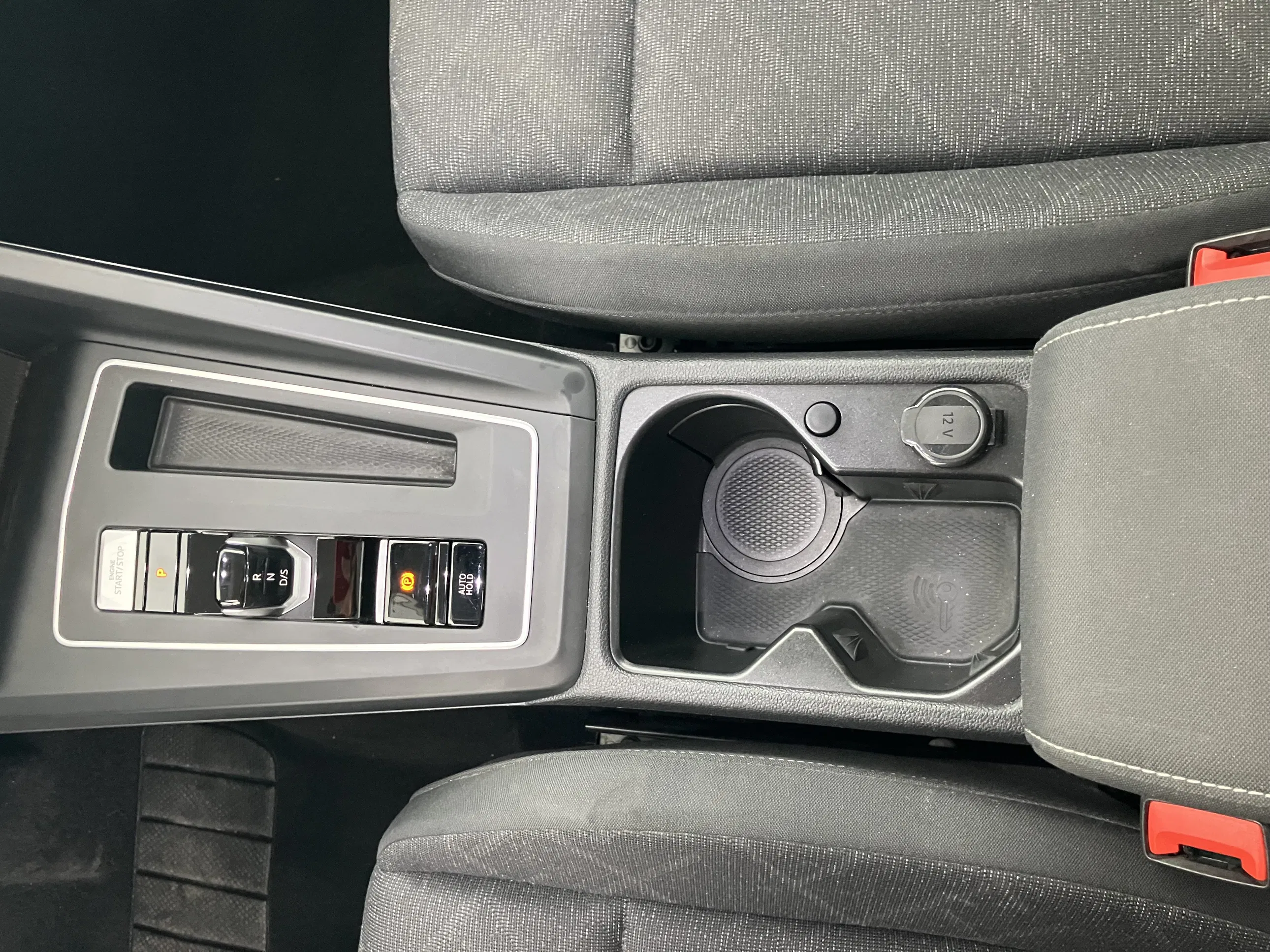 VW Golf VIII Variant 2.0 TDI Life | Bild 26 von 31