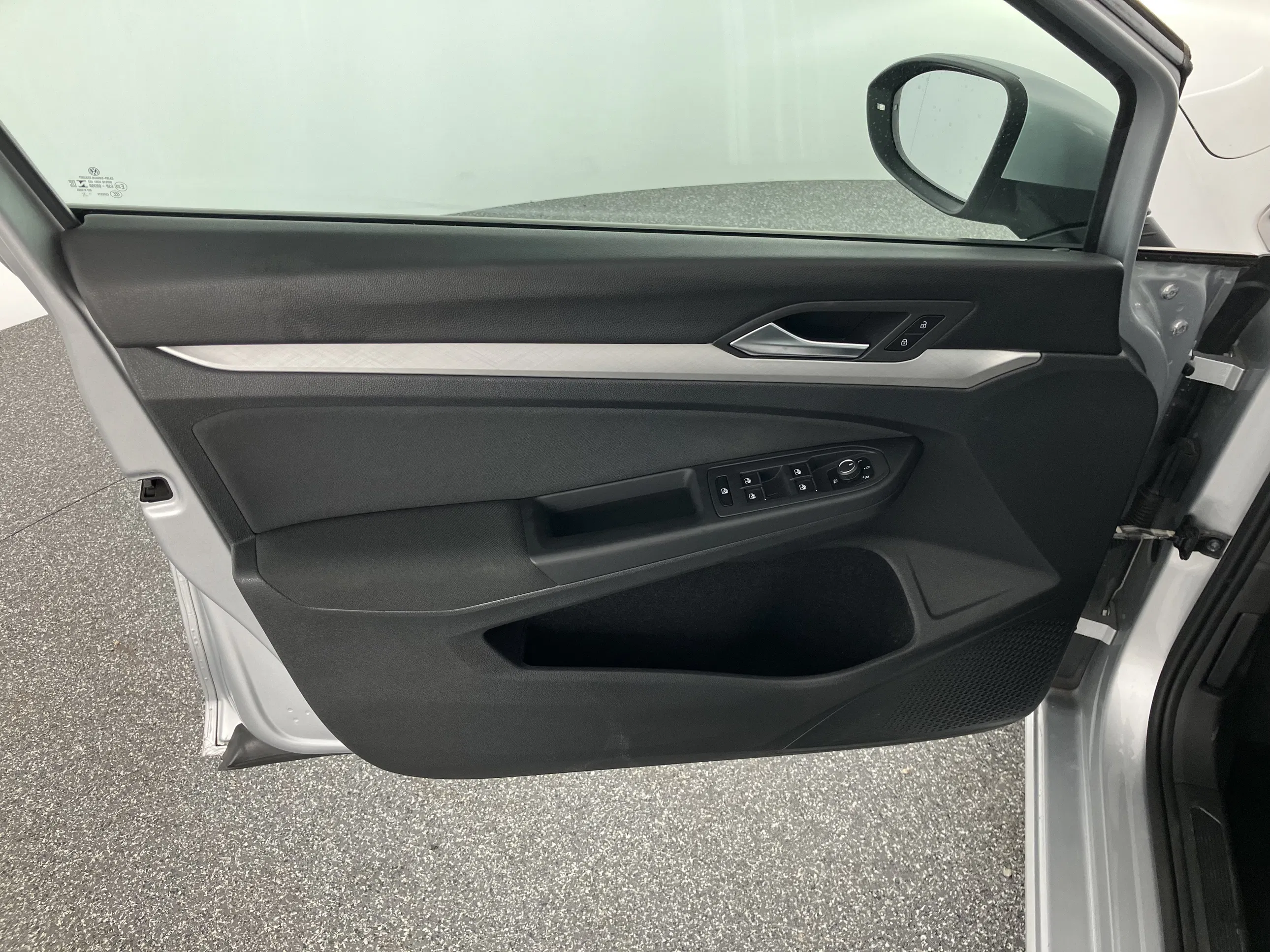 VW Golf VIII Variant 2.0 TDI Life | Bild 5 von 31