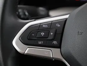 VW Golf VIII Variant 2.0 TDI Life | Thumbnail 14 von 27