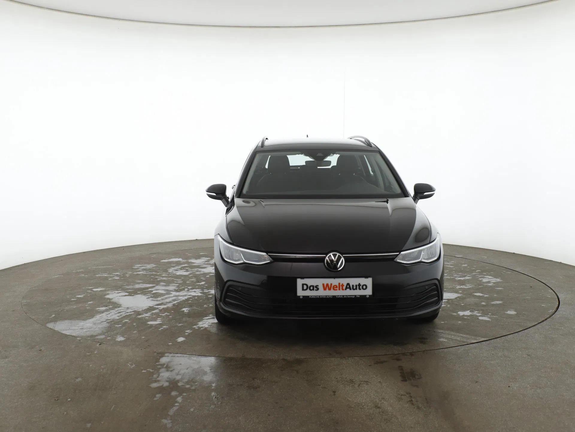 VW Golf VIII Variant 2.0 TDI Life | Bild 2 von 27