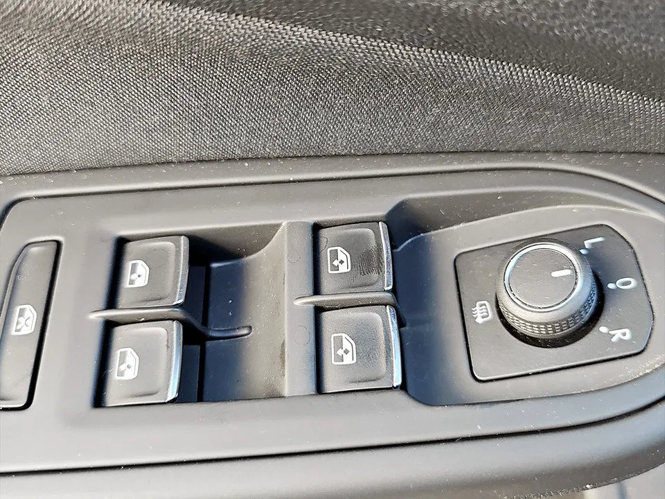VW Golf VIII Variant 2.0 TDI Life | Bild 7 von 20