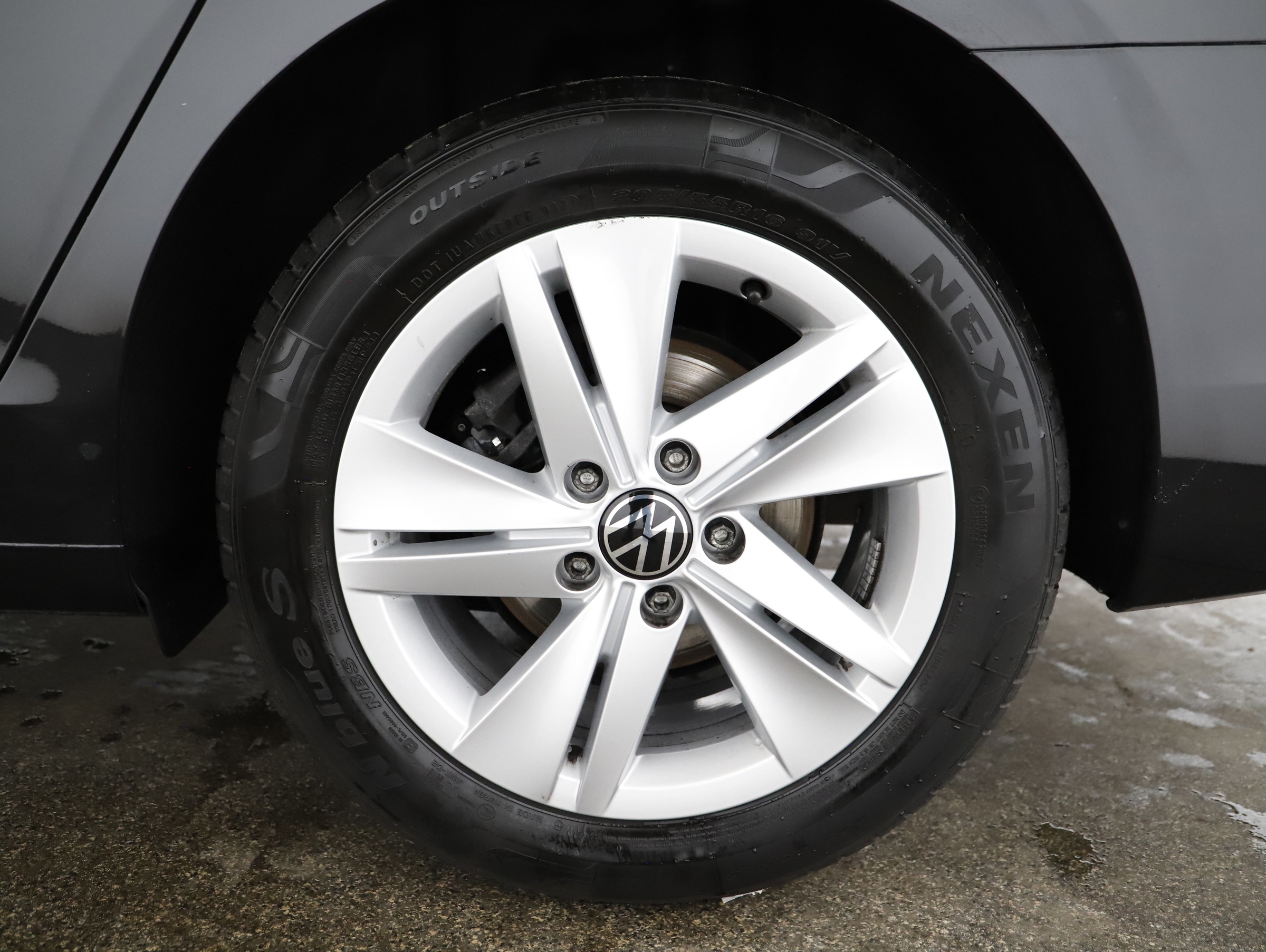 VW Golf VIII Variant 2.0 TDI Life | Bild 26 von 27