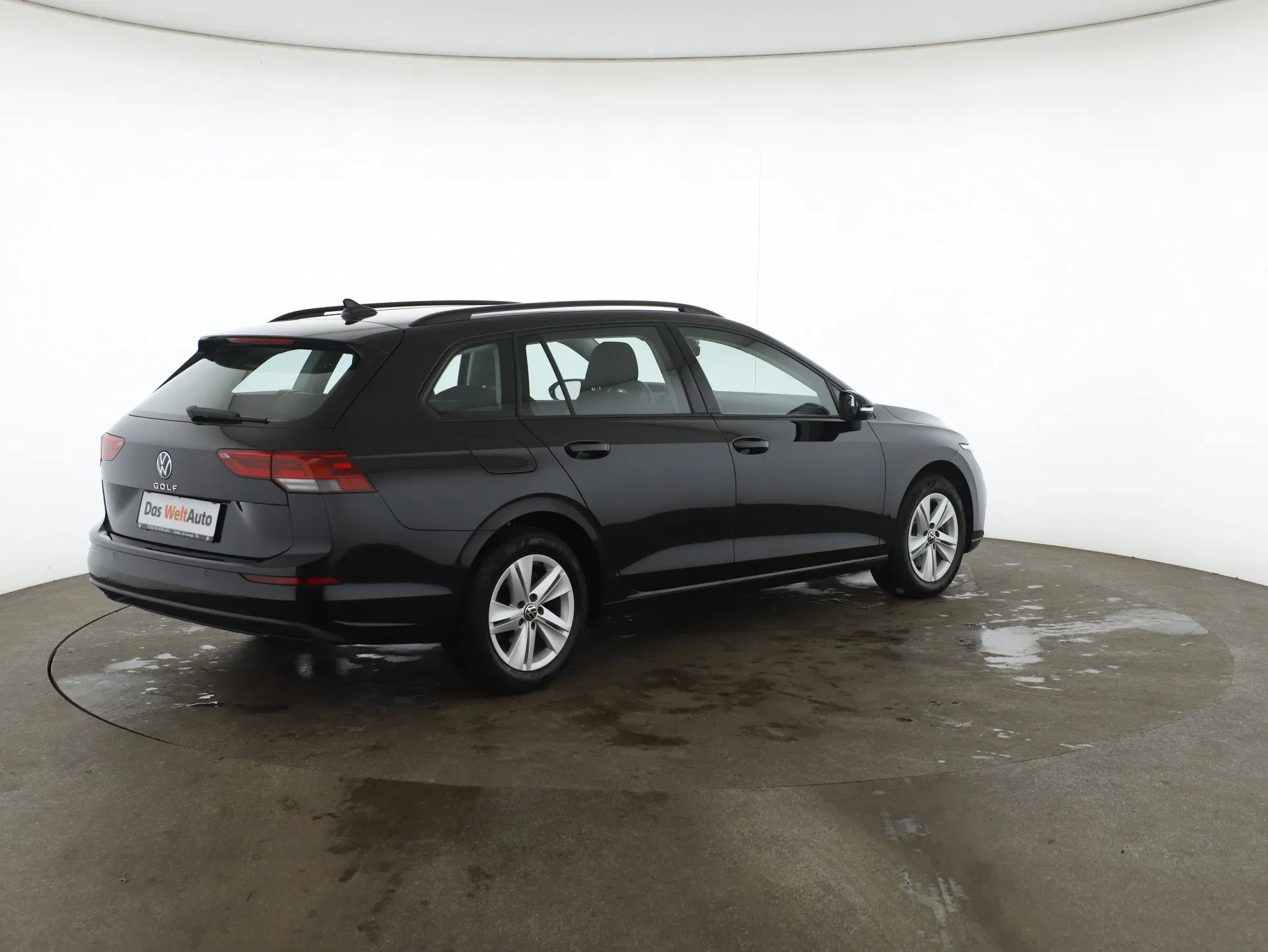 VW Golf VIII Variant 2.0 TDI Life | Bild 8 von 27
