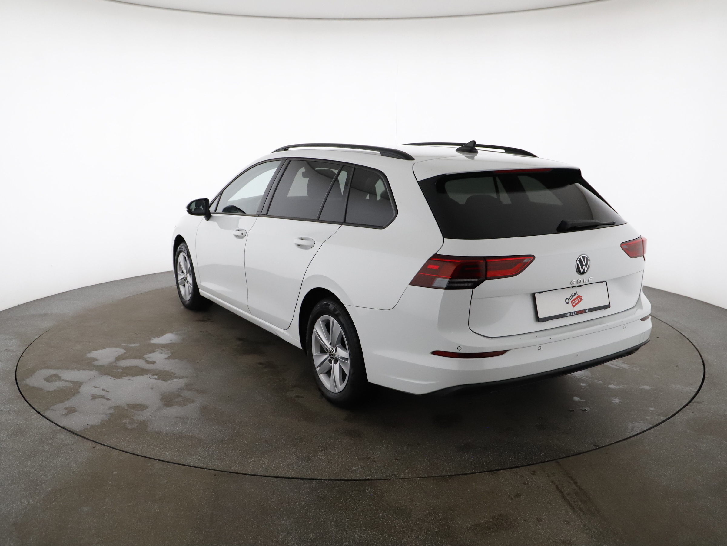 VW Golf VIII Variant 2.0 TDI Life | Bild 28 von 31