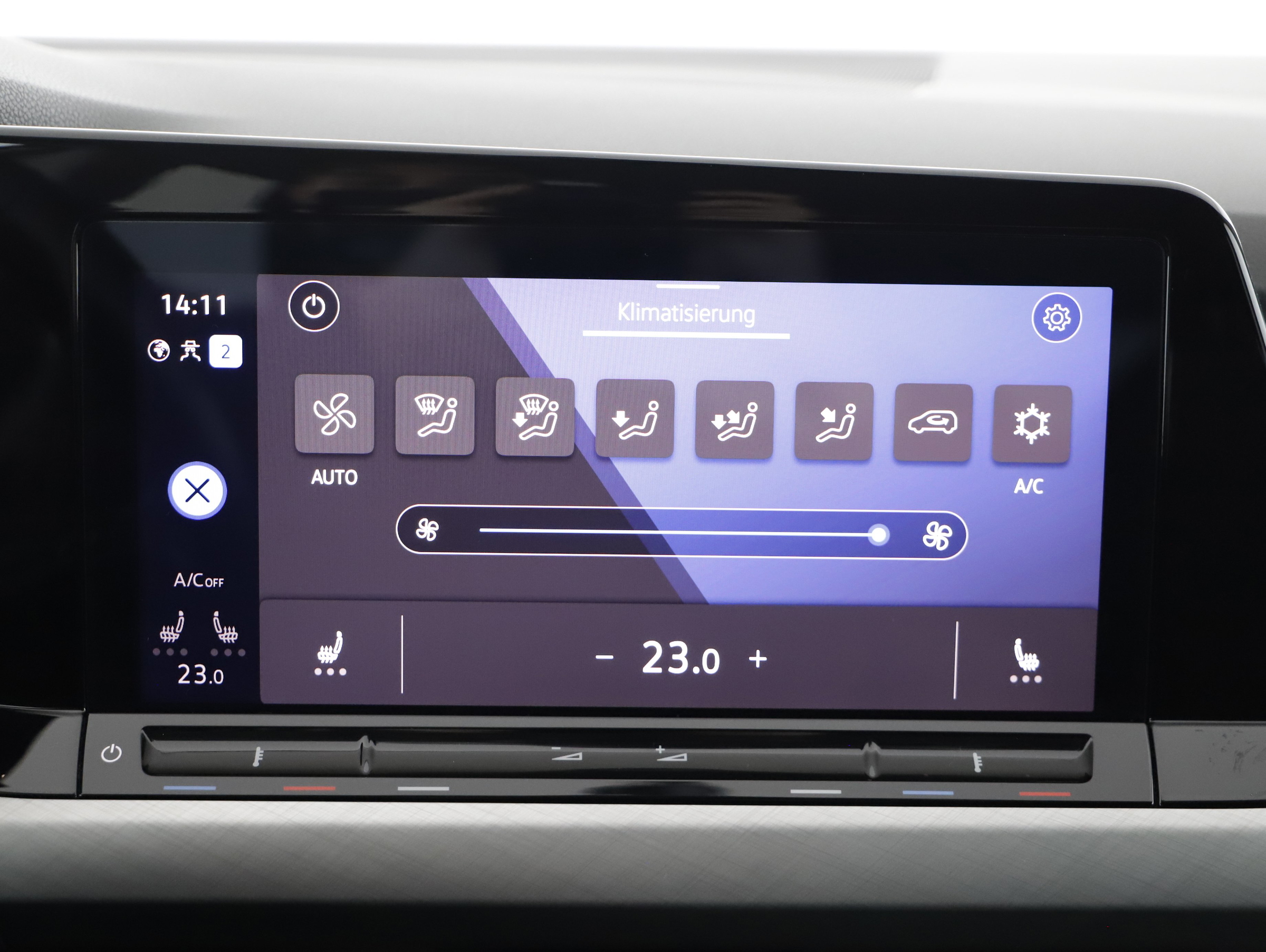 VW Golf VIII Variant 2.0 TDI Life | Bild 7 von 23