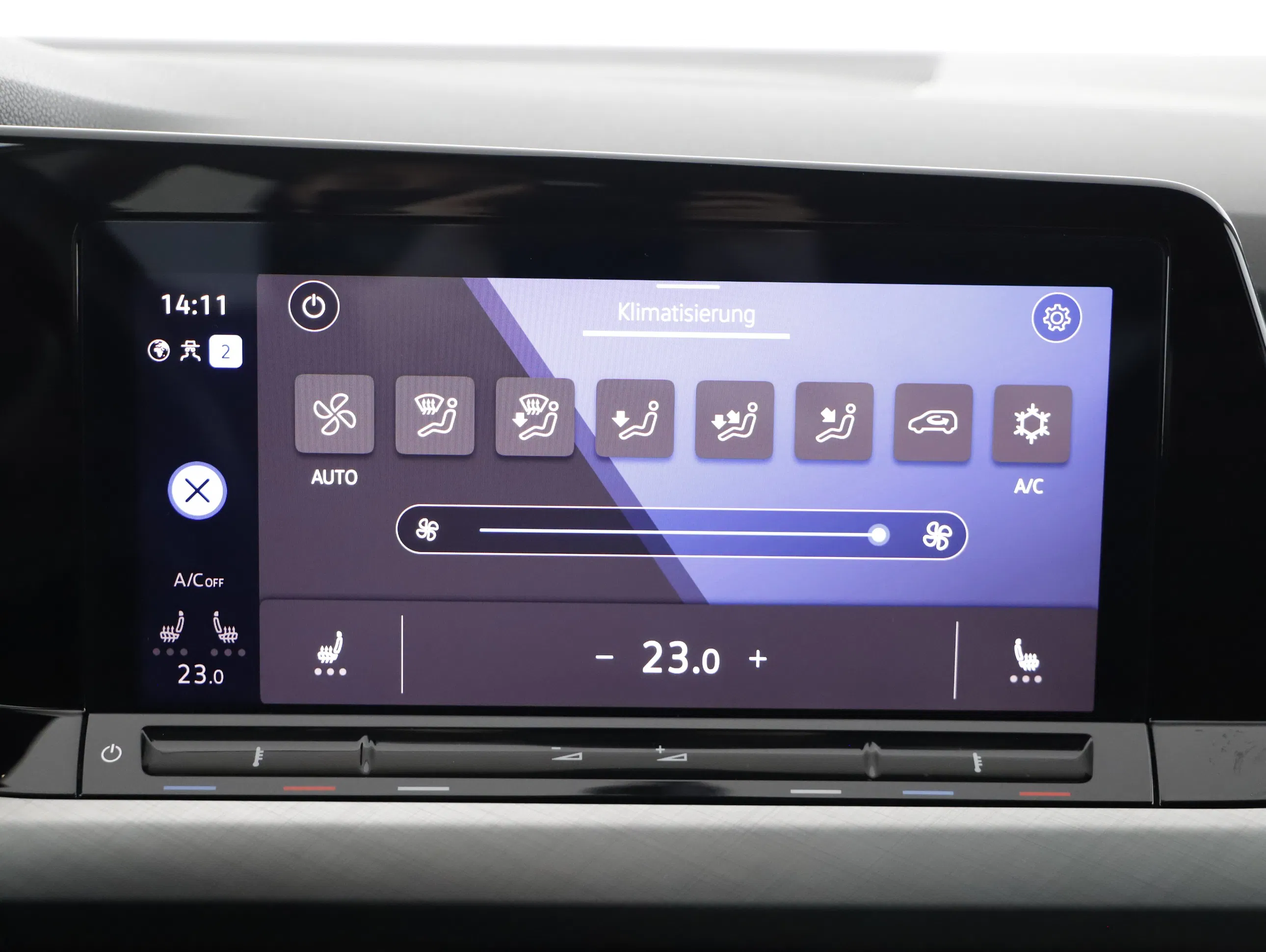 VW Golf VIII Variant 2.0 TDI Life | Bild 7 von 23