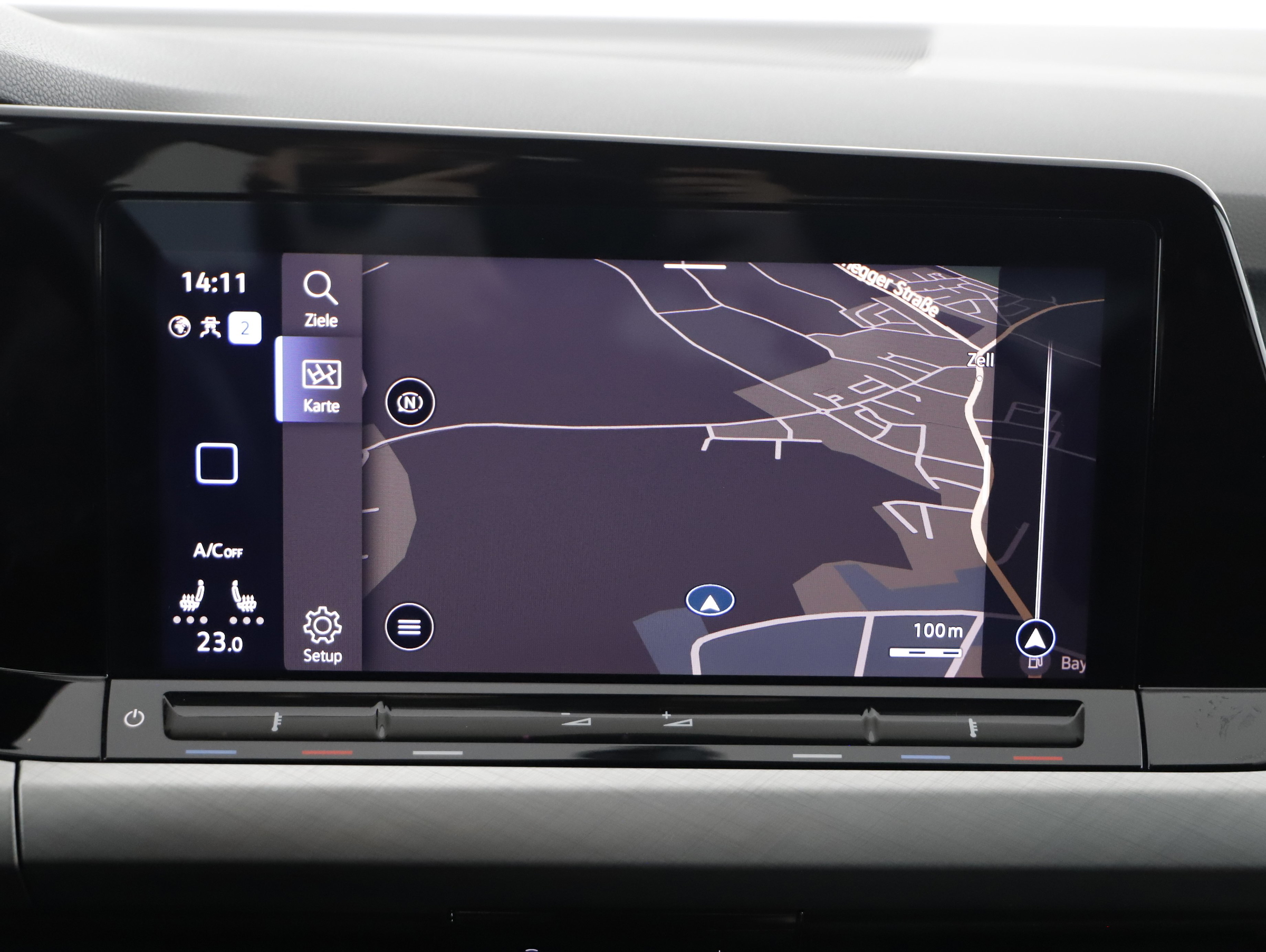 VW Golf VIII Variant 2.0 TDI Life | Bild 9 von 23