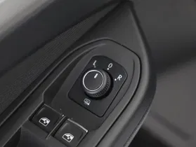 VW Golf VIII Variant 2.0 TDI Life | Thumbnail 15 von 21