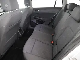 VW Golf VIII Variant 2.0 TDI Life | Thumbnail 2 von 21