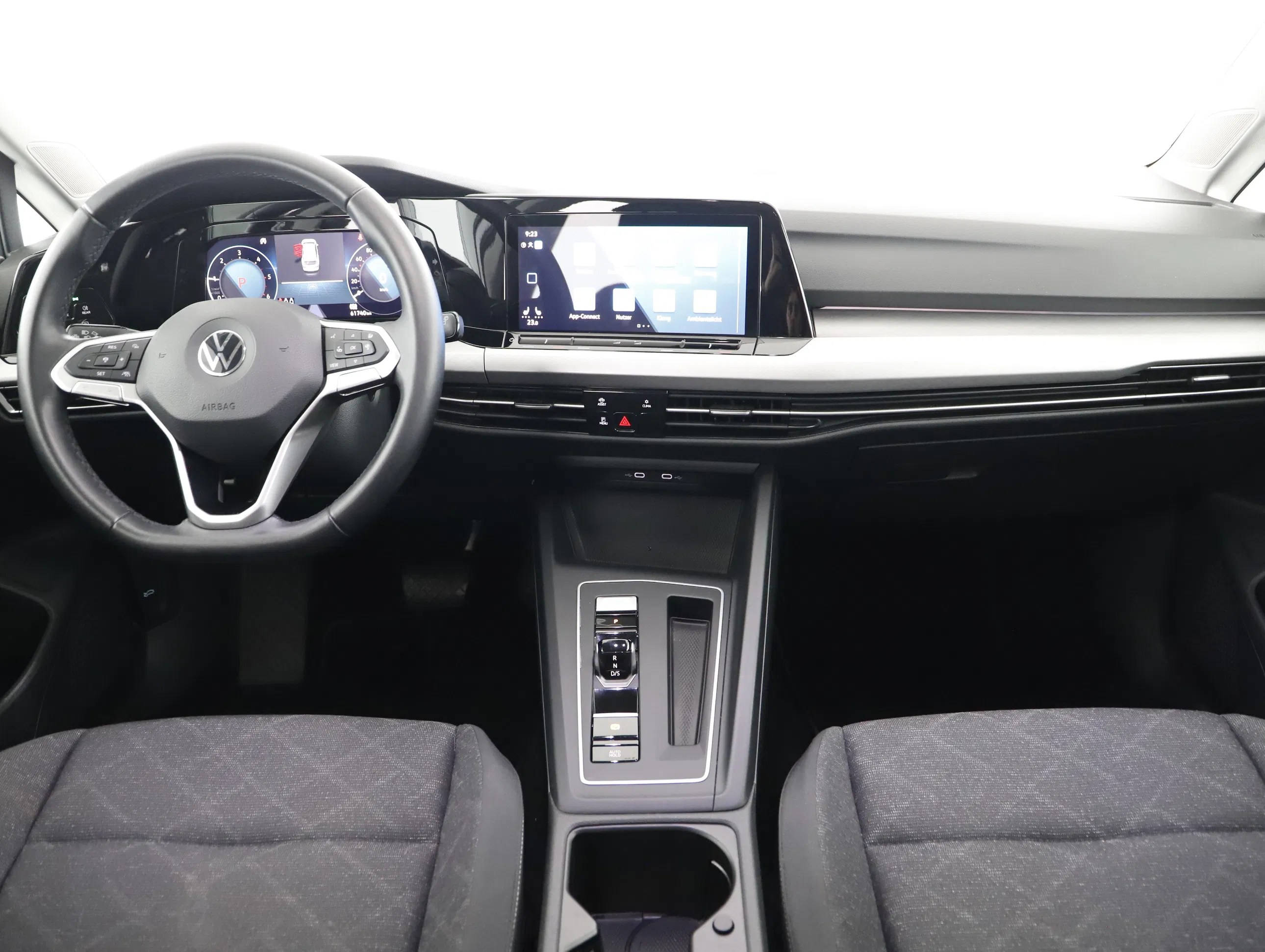 VW Golf VIII Variant 2.0 TDI Life | Bild 3 von 21