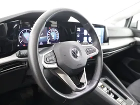 VW Golf VIII Variant 2.0 TDI Life | Thumbnail 4 von 21