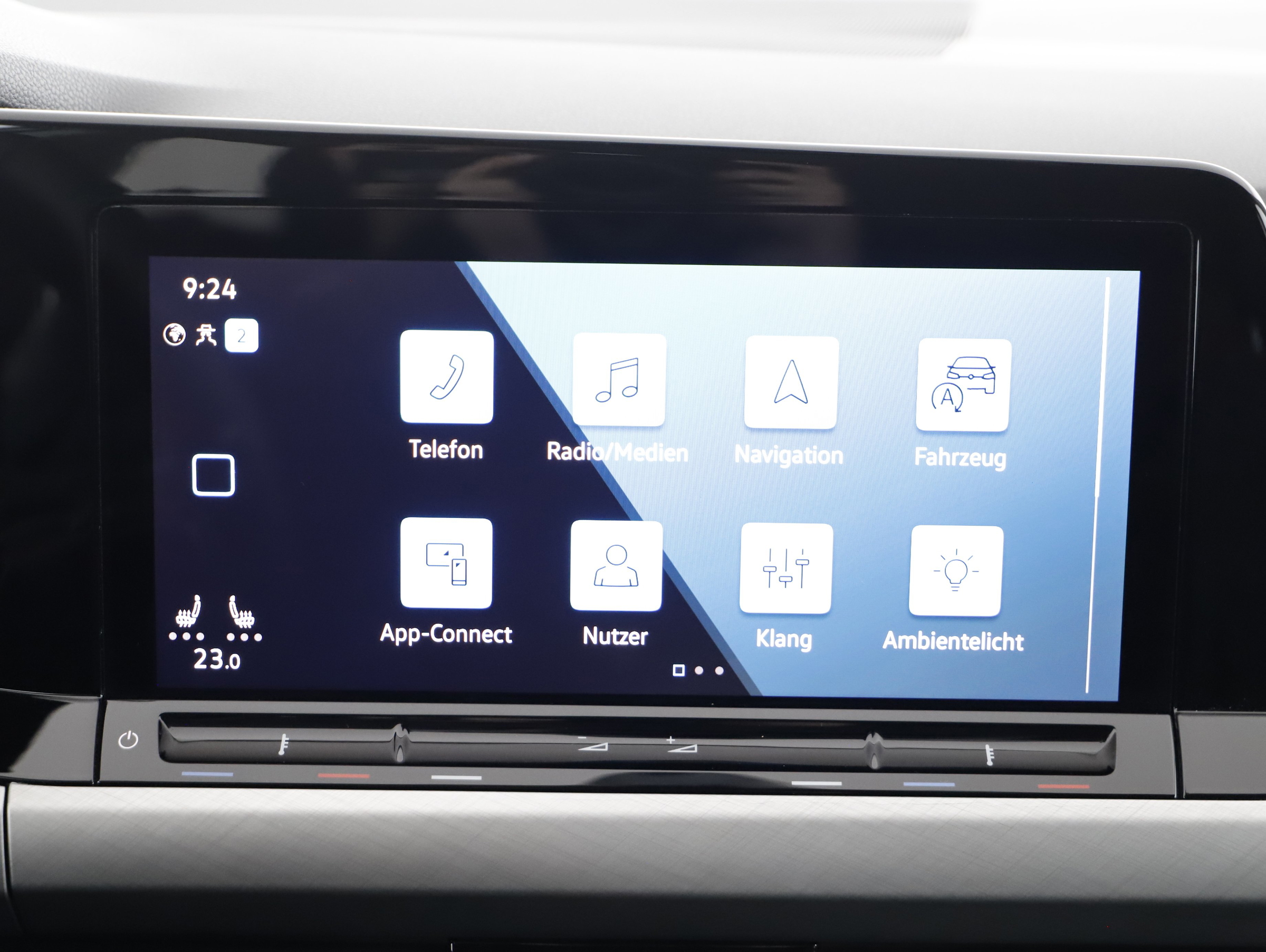 VW Golf VIII Variant 2.0 TDI Life | Bild 7 von 21