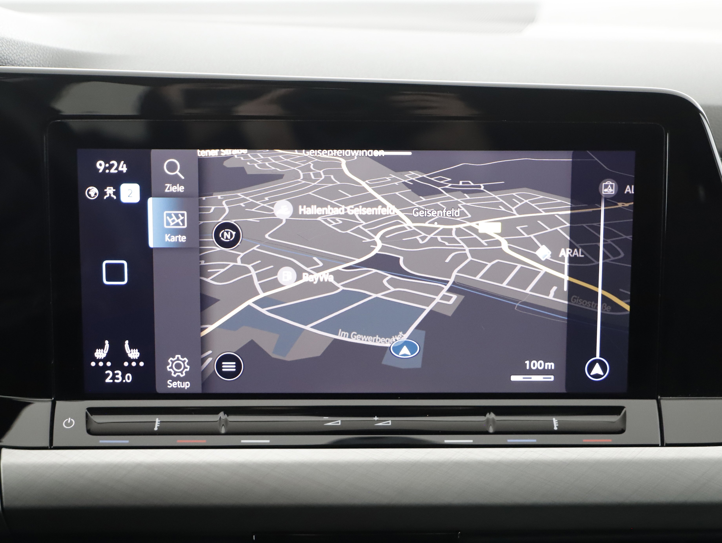VW Golf VIII Variant 2.0 TDI Life | Bild 8 von 21