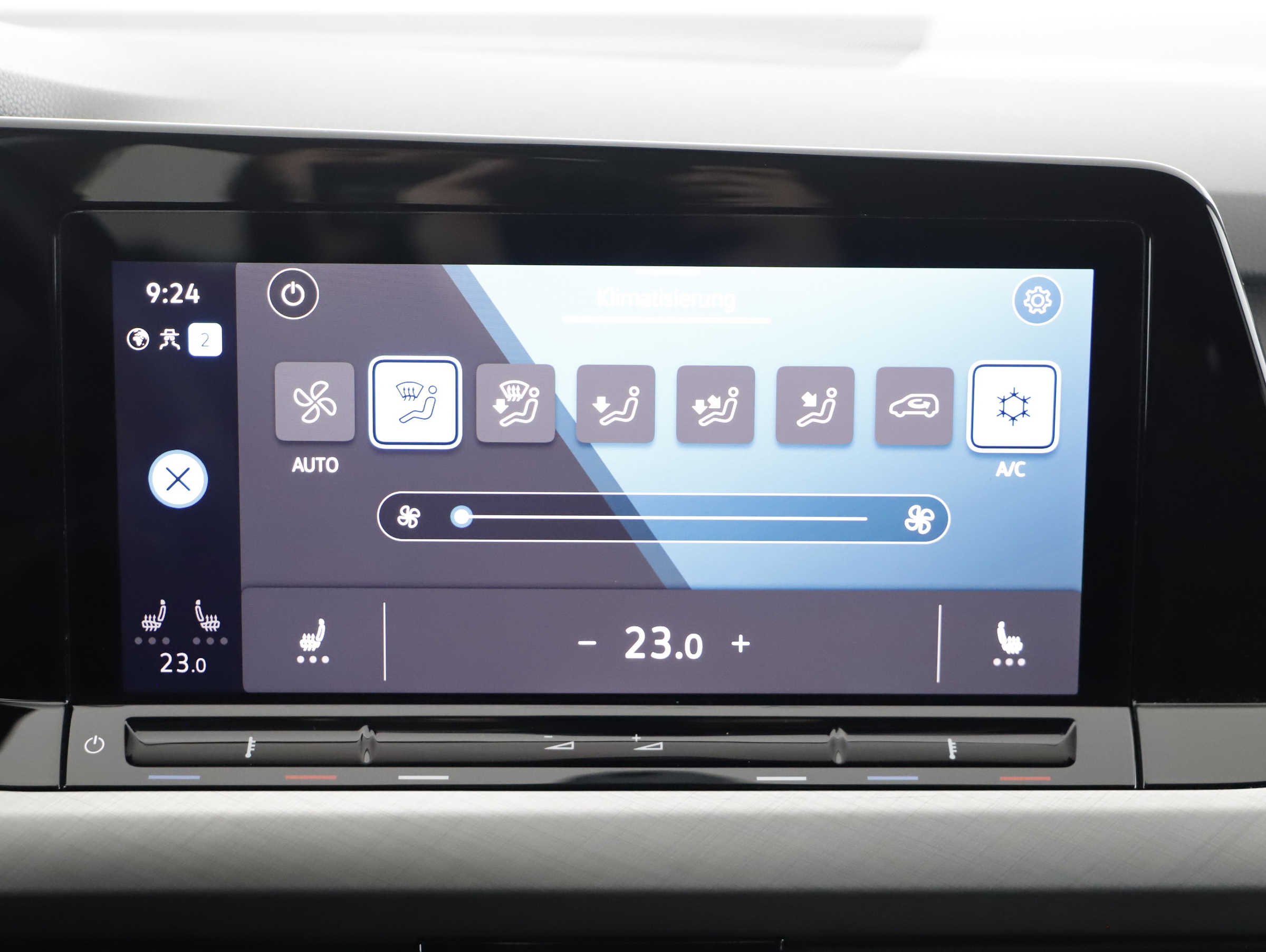 VW Golf VIII Variant 2.0 TDI Life | Bild 9 von 21