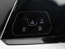 VW Golf VIII 2.0 TDI Life | Thumbnail 13 von 31