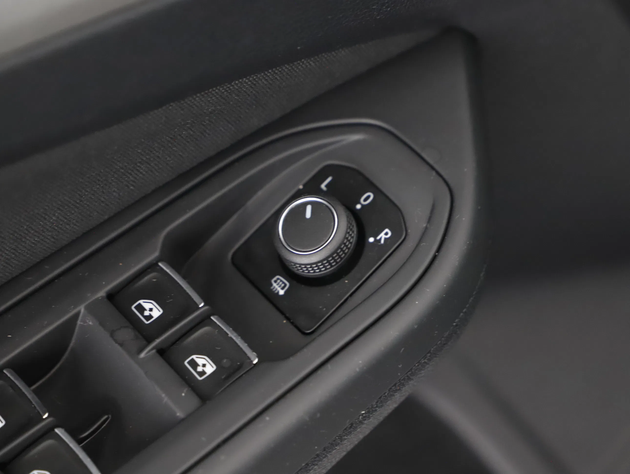 VW Golf VIII 2.0 TDI Life | Bild 15 von 31