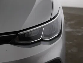 VW Golf VIII 2.0 TDI Life | Thumbnail 19 von 31