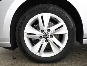 VW Golf VIII 2.0 TDI Life | Thumbnail 20 von 31