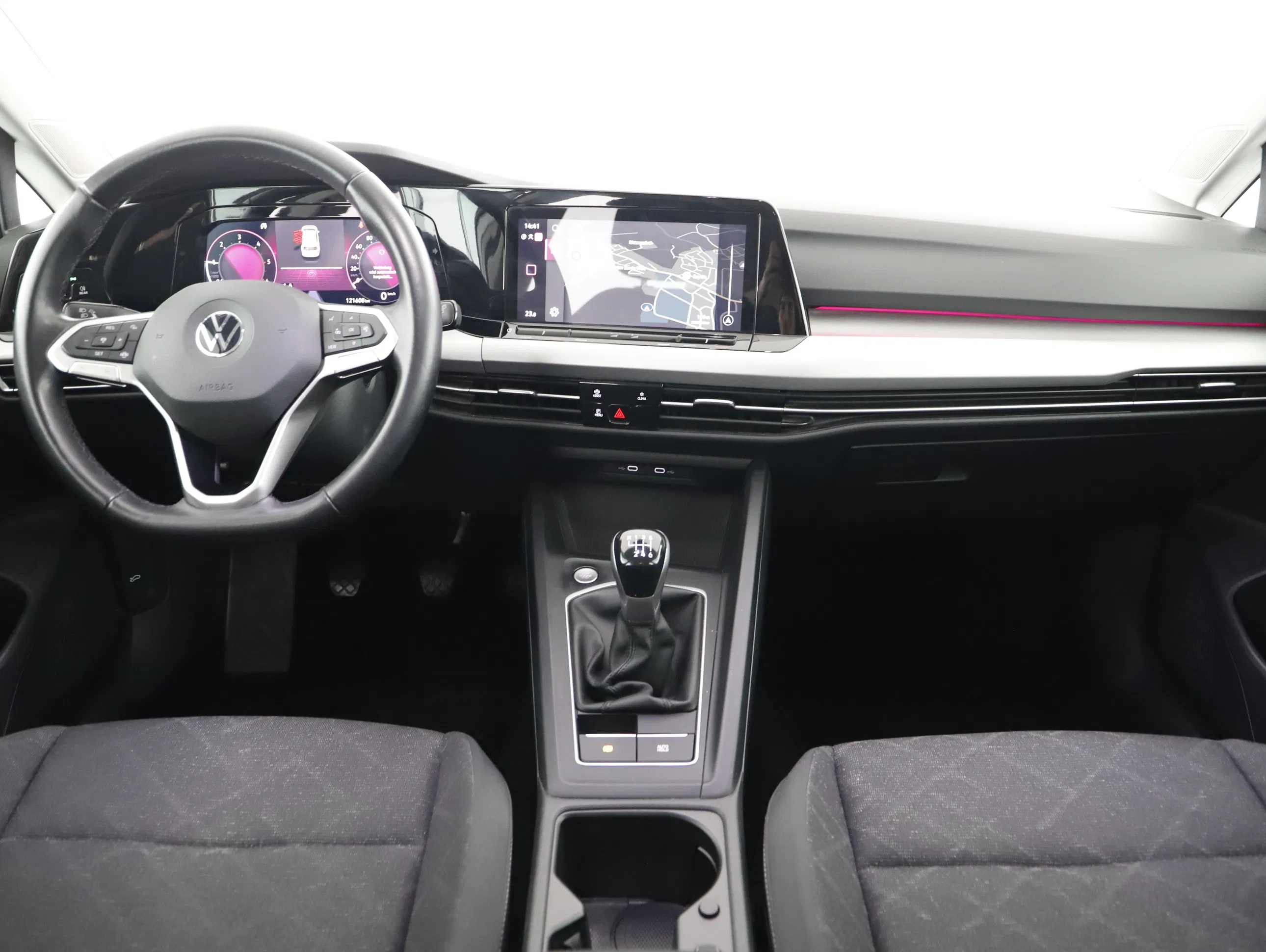 VW Golf VIII 2.0 TDI Life | Bild 4 von 31