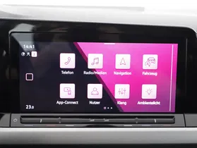 VW Golf VIII 2.0 TDI Life | Thumbnail 9 von 31