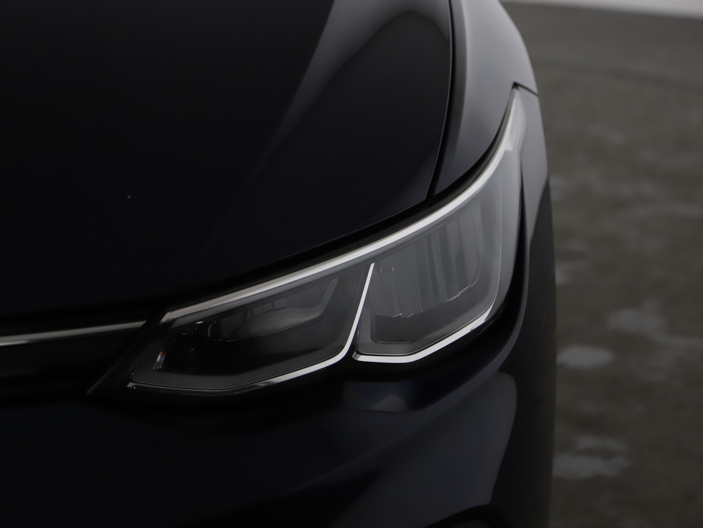 VW Golf VIII 2.0 TDI Life | Bild 26 von 28