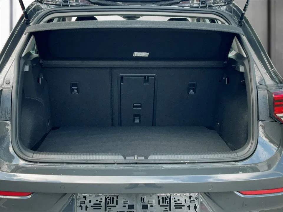 VW Golf VIII 1.5 eTSI Life | Bild 20 von 22