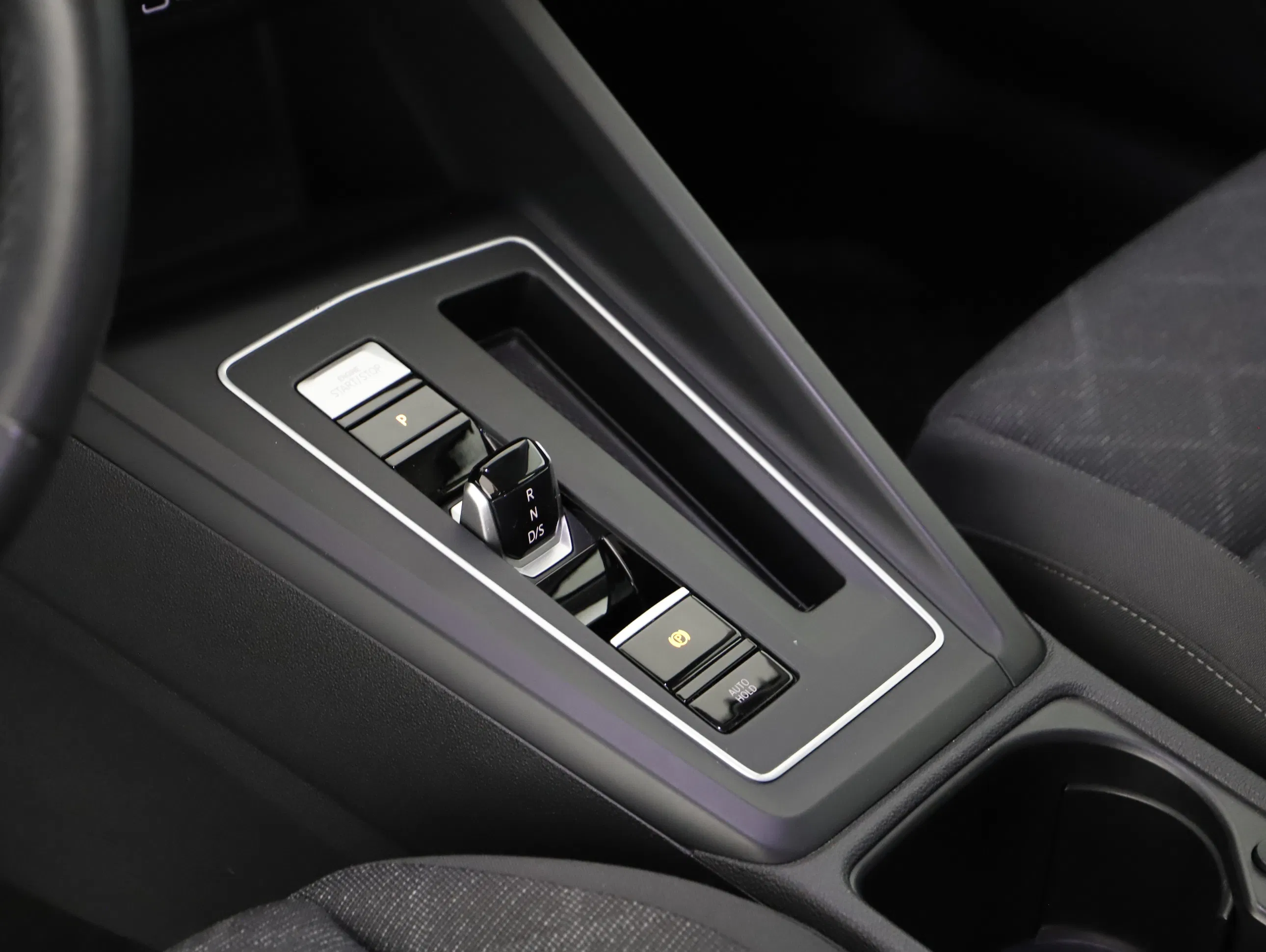 VW Golf VIII 1.5 eTSI Life | Bild 6 von 19