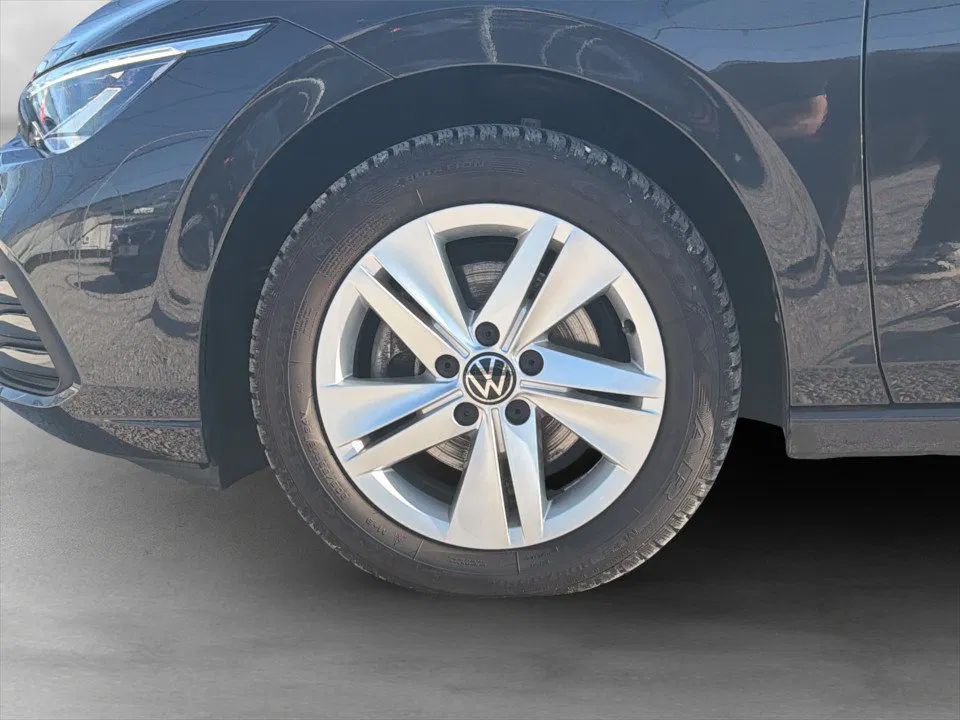 VW Golf VIII 1.5 eTSI Life | Bild 6 von 19